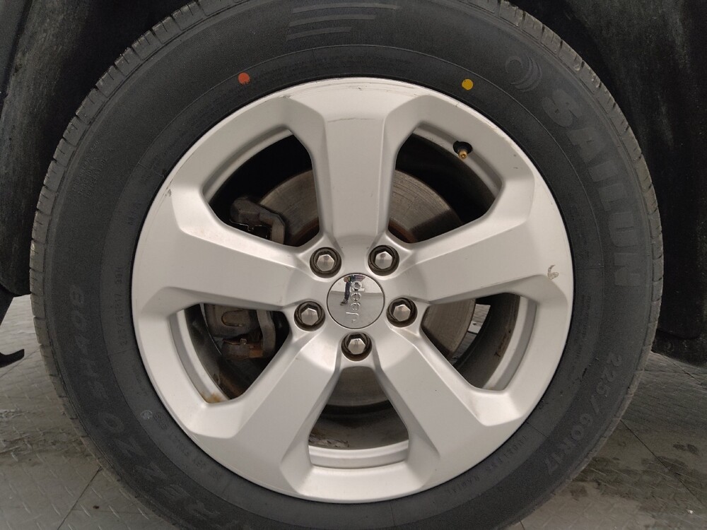 2018 Jeep Compass in Bradenton, FL 34207 - 18095473 31