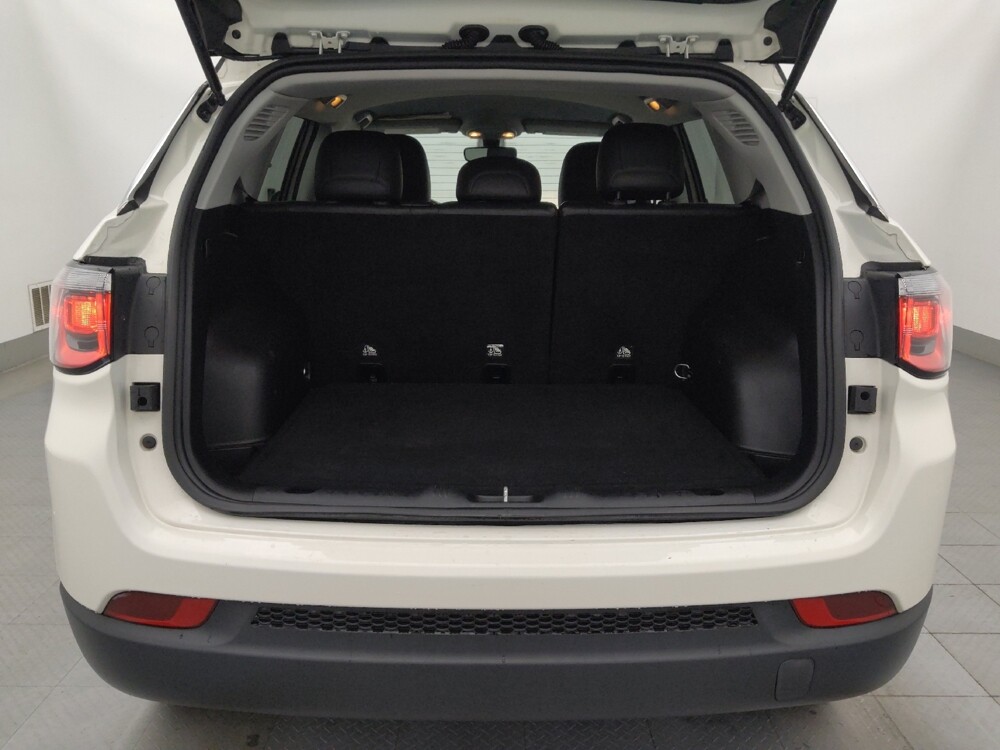 2018 Jeep Compass in Bradenton, FL 34207 - 18095473 29