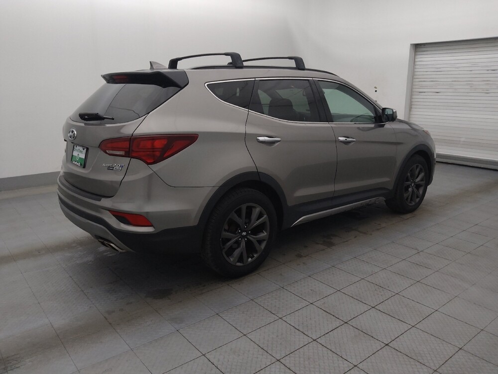 2018 Hyundai Santa Fe in Tampa, FL 33612 - 18095474 10
