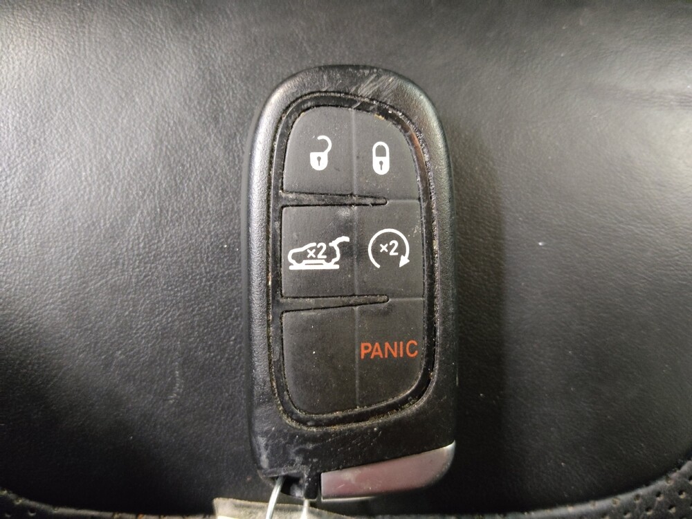 2019 Jeep Cherokee in Birmingham, AL 35215 - 18095475 32