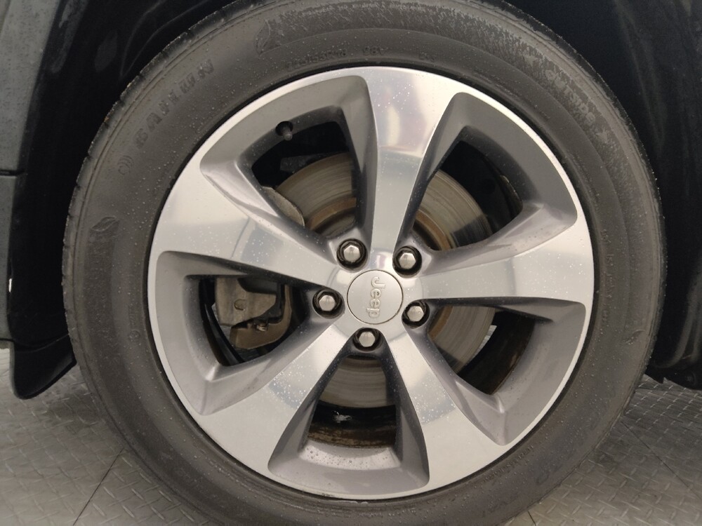 2019 Jeep Cherokee in Birmingham, AL 35215 - 18095475 31