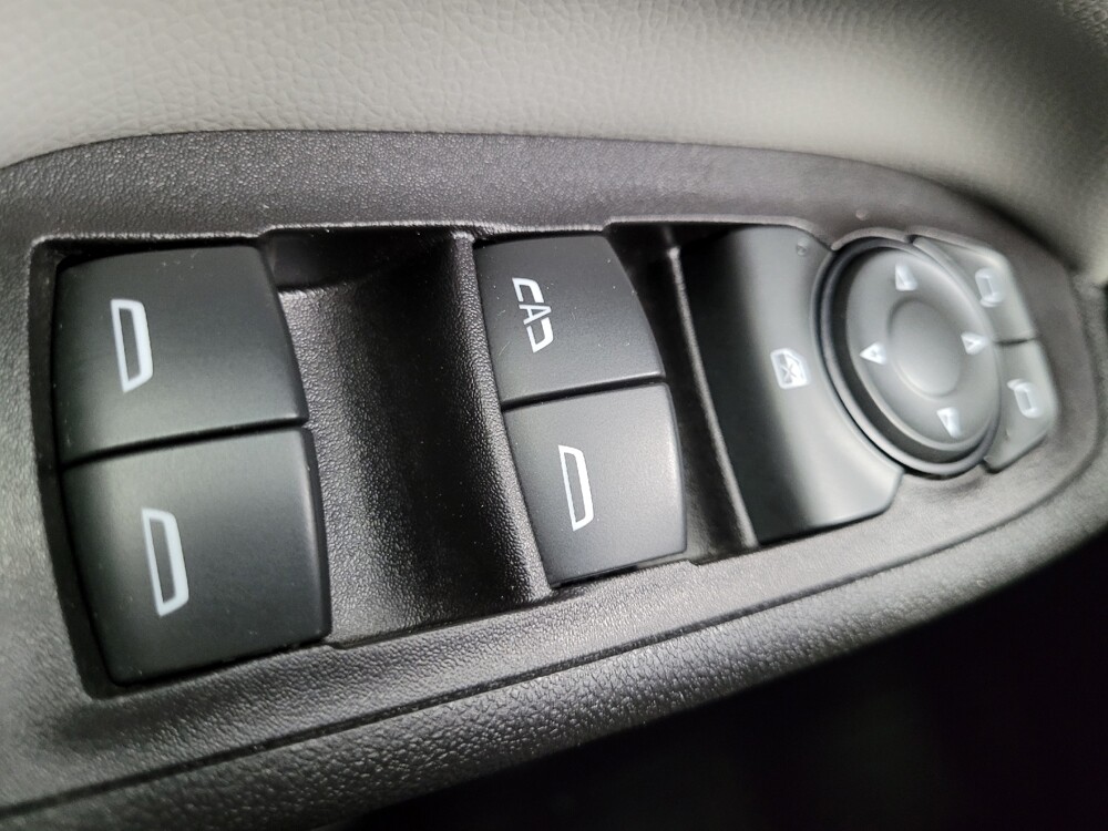 2019 Chevrolet Equinox in Las Vegas, NV 89104 - 18095479 27