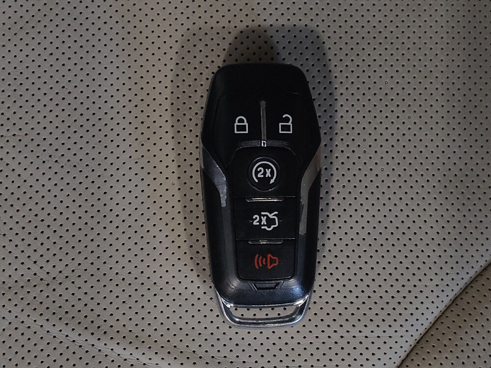 2017 Lincoln MKX in Jacksonville, FL 32210 - 18095480 32