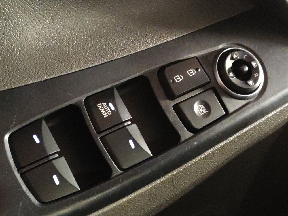 2015 Hyundai Elantra in Hialeah, FL 33014 - 18095490 27