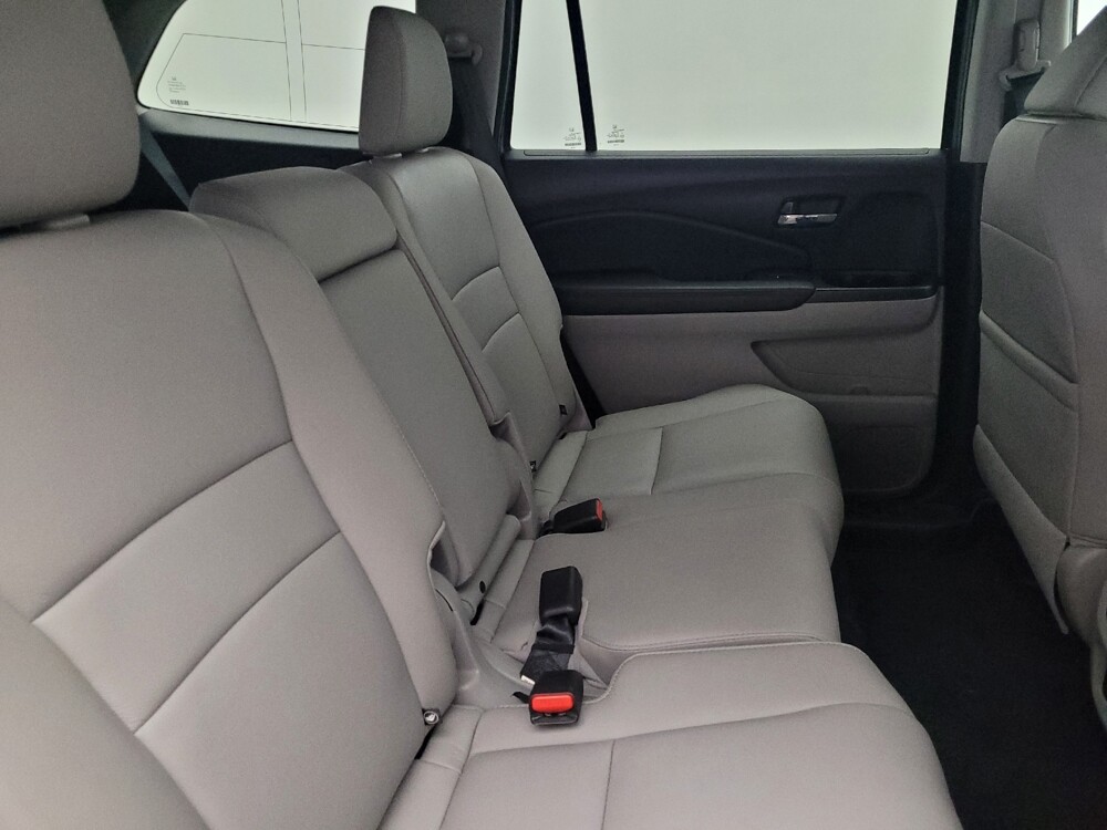 2018 Honda Pilot in Lauderdale Lakes, FL 33313 - 18095492 19