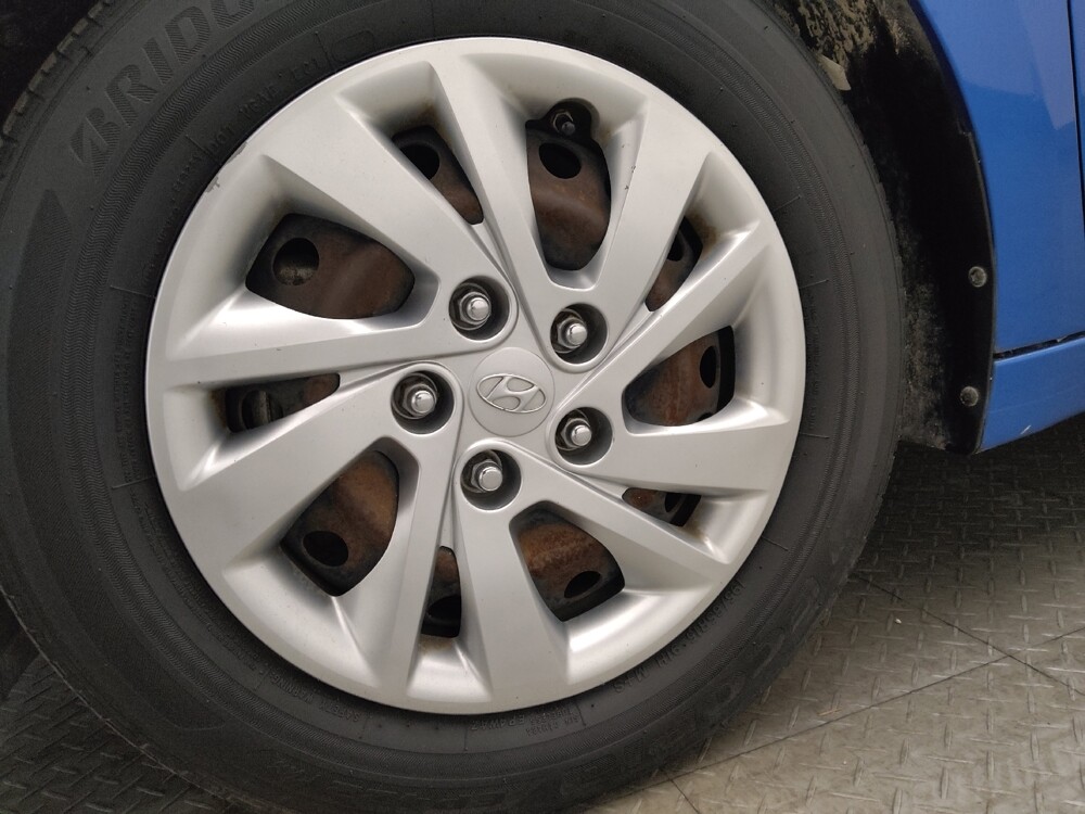 2017 Hyundai Elantra in Augusta, GA 30907 - 18095495 31