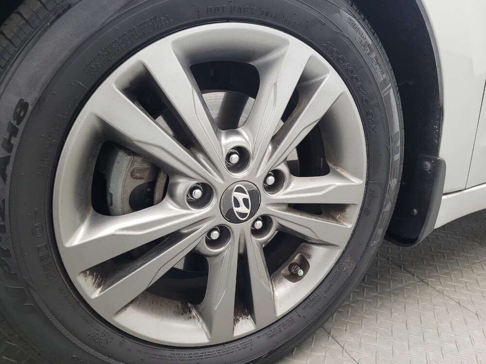 2018 Hyundai Elantra in Augusta, GA 30907 - 18095496 31