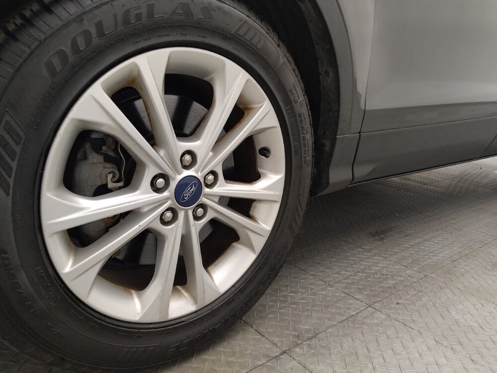 2018 Ford Escape in Jacksonville, FL 32225 - 18095497 31