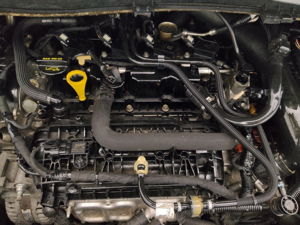 2018 Ford Escape in Jacksonville, FL 32225 - 18095497 30