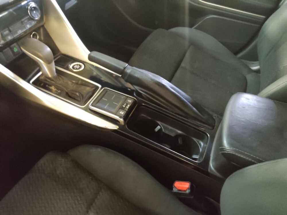 2018 Mitsubishi Eclipse Cross in Greenville, SC 29607 - 18095510 26