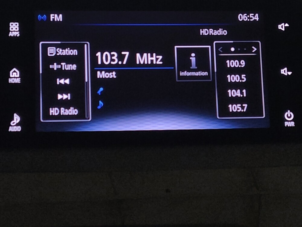 2018 Mitsubishi Eclipse Cross in Greenville, SC 29607 - 18095510 25