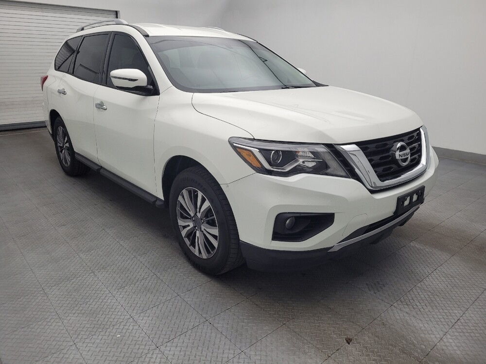 2019 Nissan Pathfinder in Raleigh, NC 27604 - 18095516 13