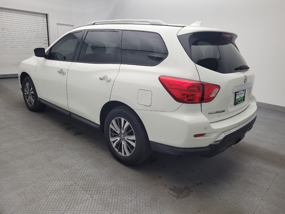 2019 Nissan Pathfinder in Raleigh, NC 27604 - 18095516 3