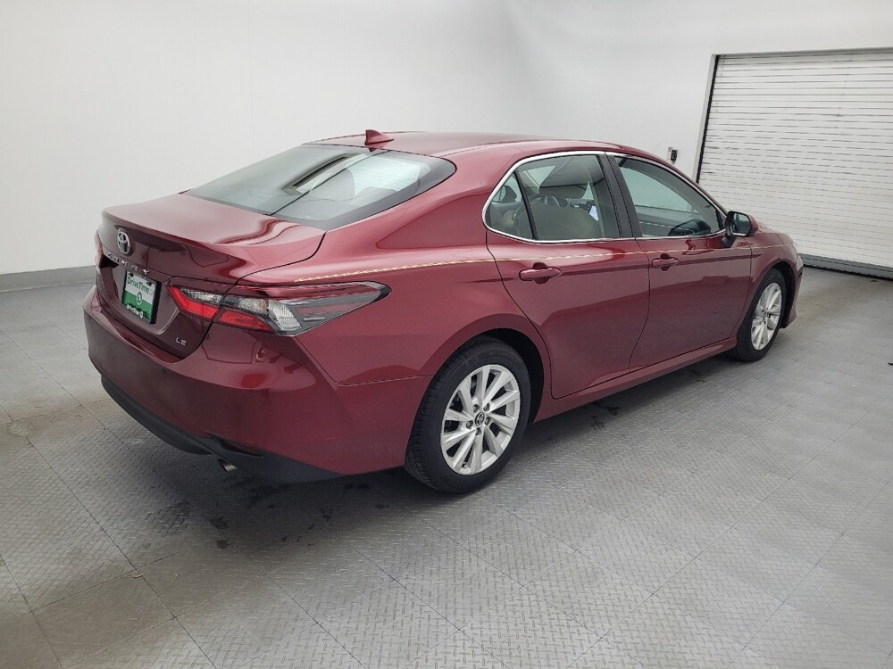 2021 Toyota Camry in Raleigh, NC 27604 - 18095518 10