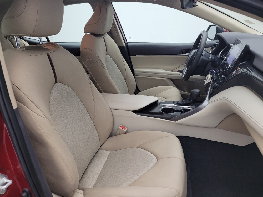 2021 Toyota Camry in Raleigh, NC 27604 - 18095518 21