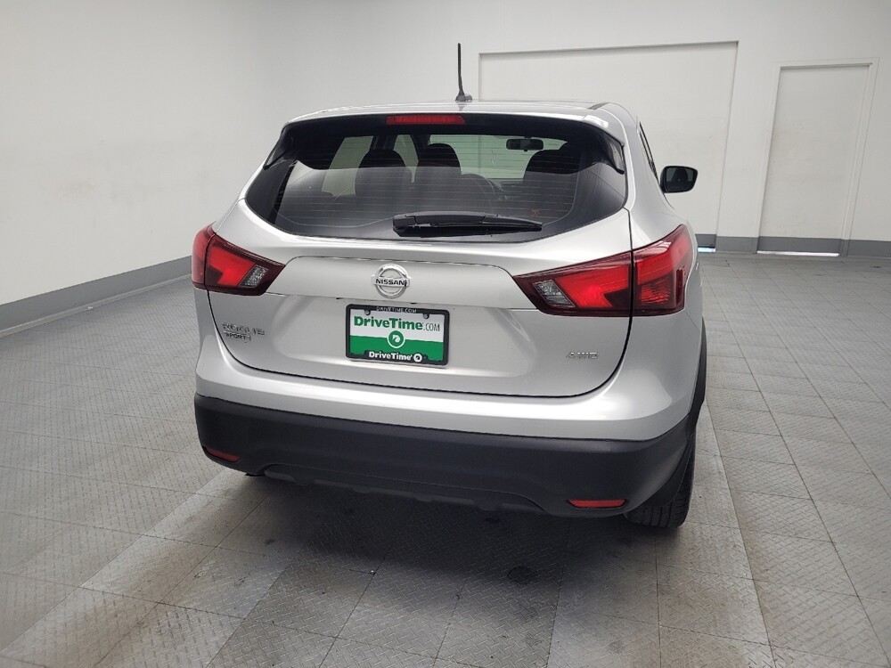 2018 Nissan Rogue Sport in Memphis, TN 38115 - 18095536 7