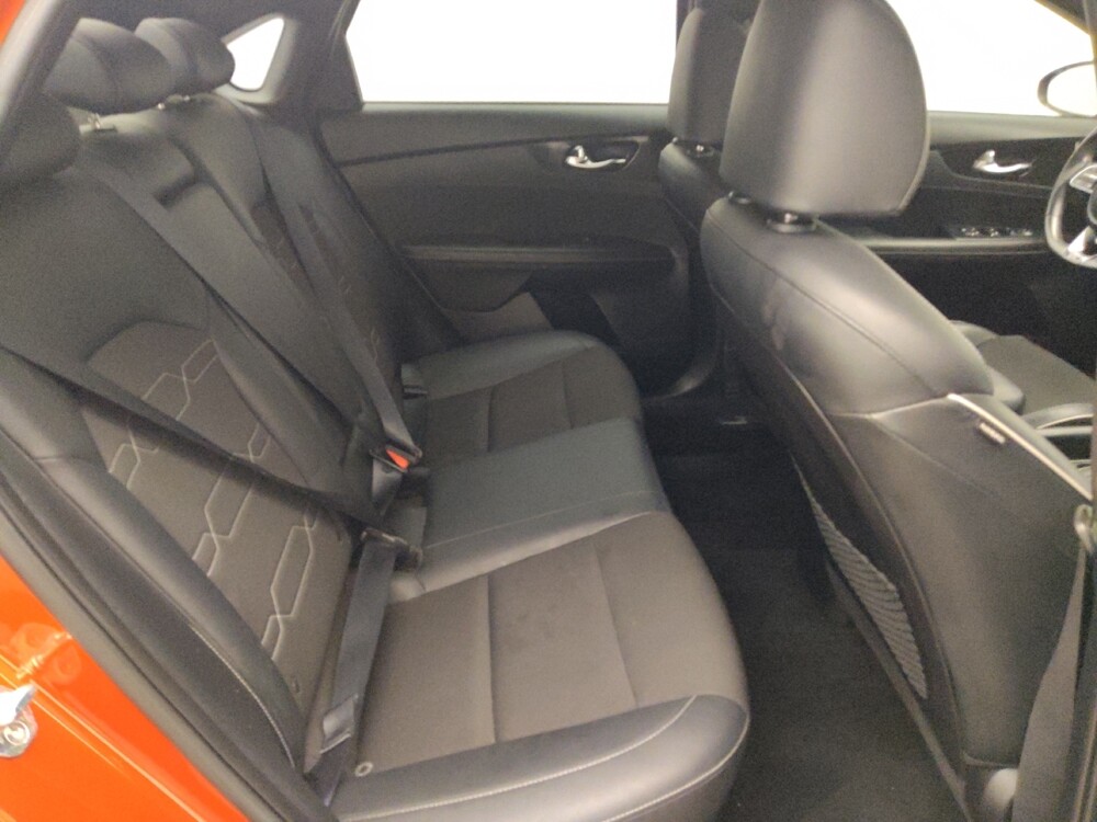 2020 Kia Forte in Live Oak, TX 78233 - 18095541 19