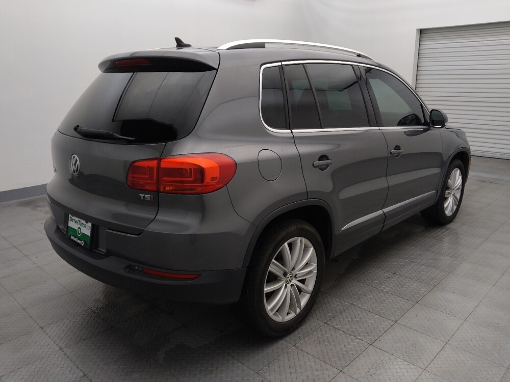 2016 Volkswagen Tiguan in San Antonio, TX 78238 - 18095544 9