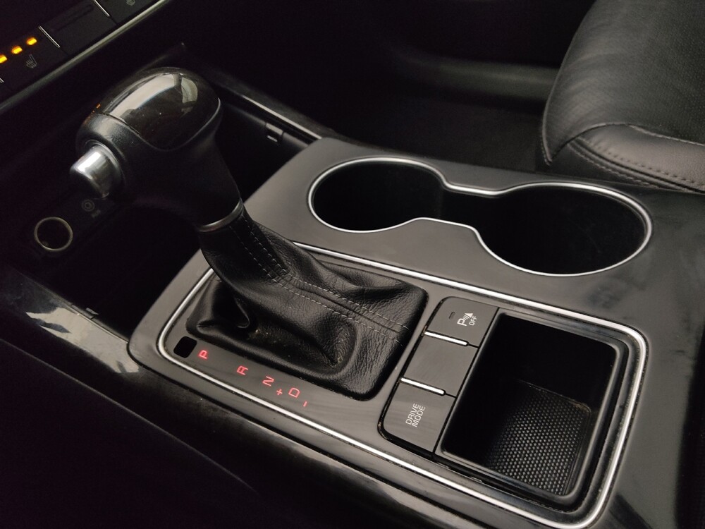 2018 Kia Sorento in Houston, TX 77034 - 18095552 26