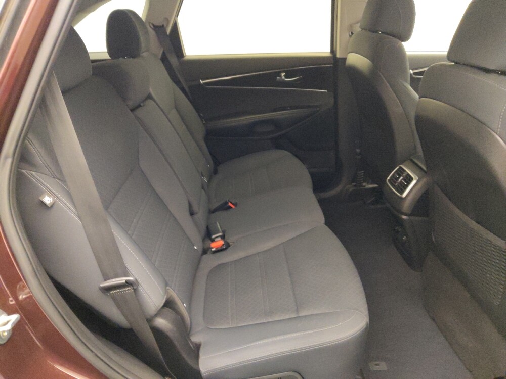 2017 Kia Sorento in San Antonio, TX 78238 - 18095553 19
