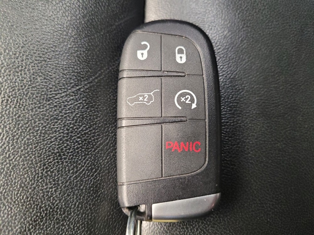 2019 Jeep Grand Cherokee in Miamisburg, OH 45342 - 18095556 32