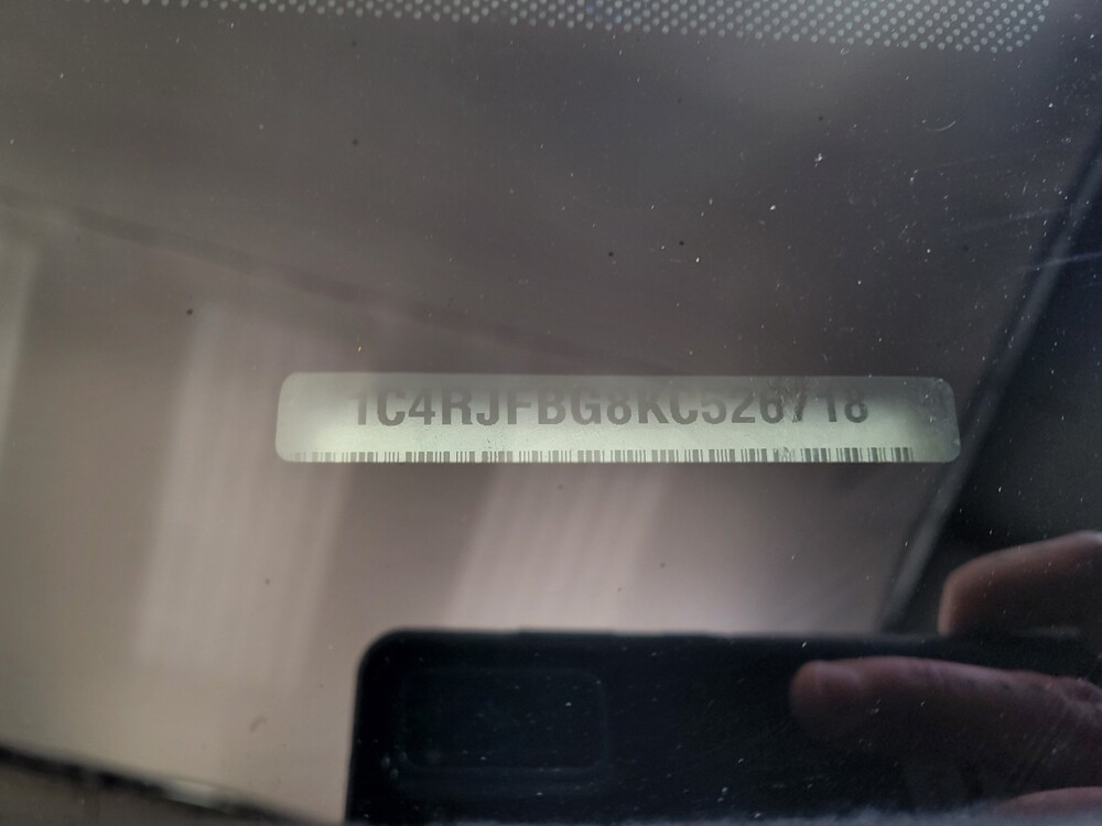 2019 Jeep Grand Cherokee in Miamisburg, OH 45342 - 18095556 33