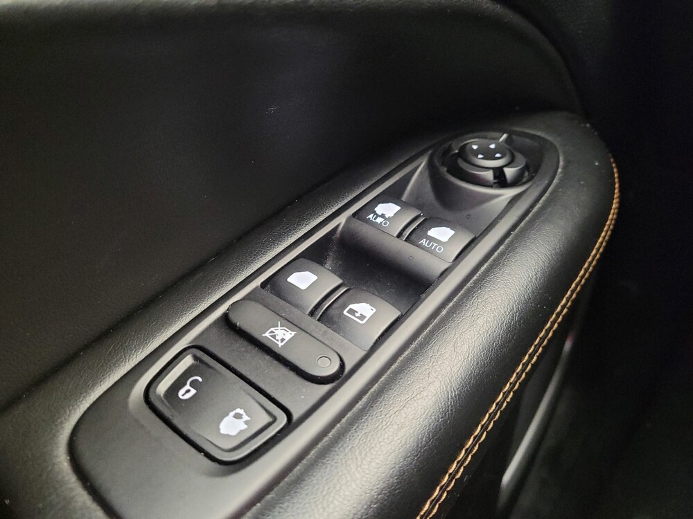 2021 Jeep Compass in Cincinnati, OH 45255 - 18095561 27