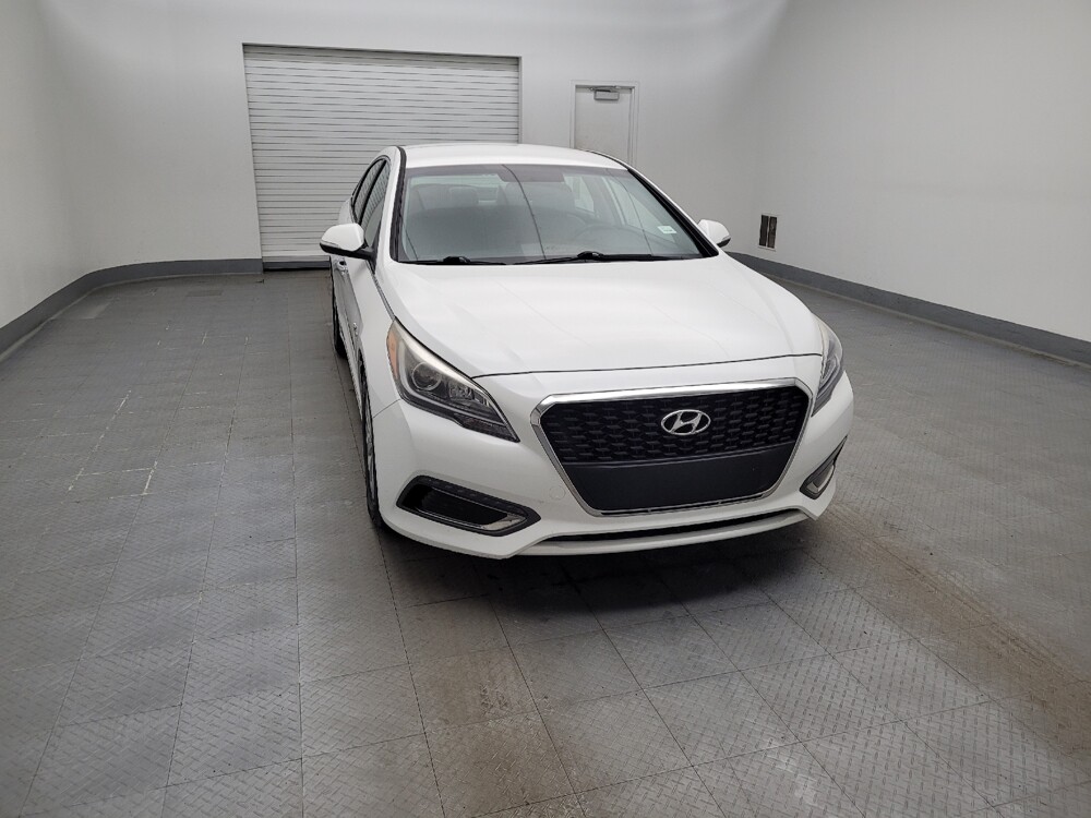 2017 Hyundai Sonata in Columbus, OH 43228 - 18095563 14