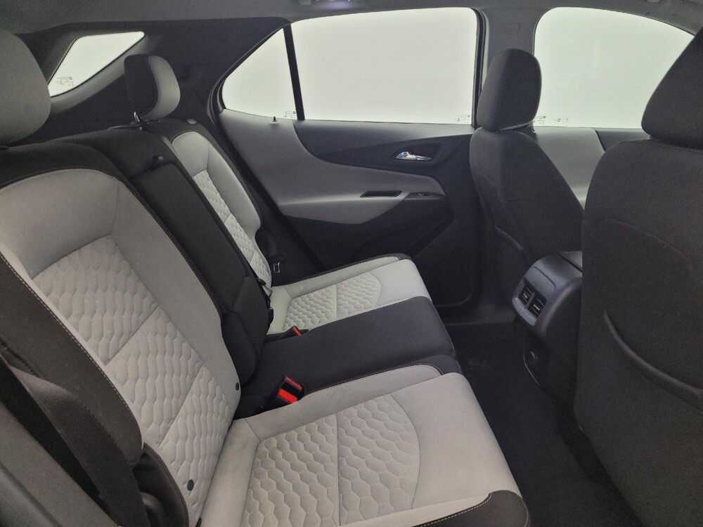 2018 Chevrolet Equinox in Miamisburg, OH 45342 - 18095564 19