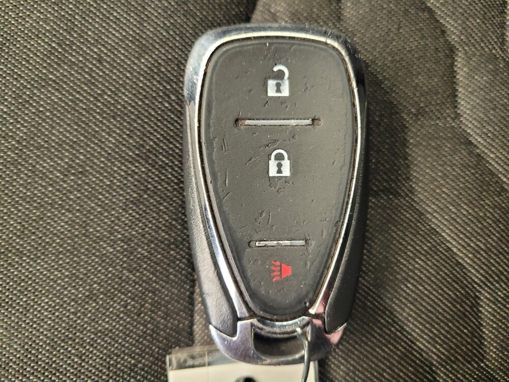 2021 Chevrolet Equinox in Cincinnati, OH 45255 - 18095566 32