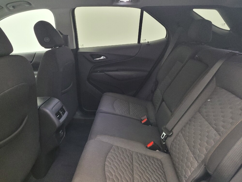 2021 Chevrolet Equinox in Cincinnati, OH 45255 - 18095566 18