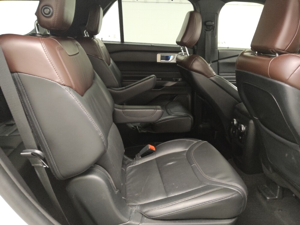 2020 Ford Explorer in St. Louis, MO 63125 - 18095567 19