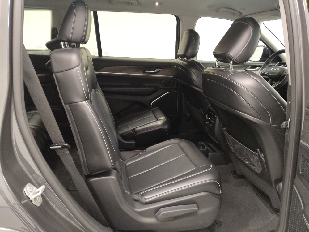 2021 Jeep Grand Cherokee L in St. Louis, MO 63125 - 18095568 19