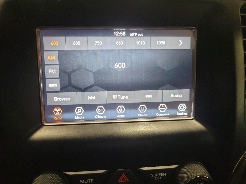 2019 Jeep Grand Cherokee in Conway, SC 29526 - 18095572 25