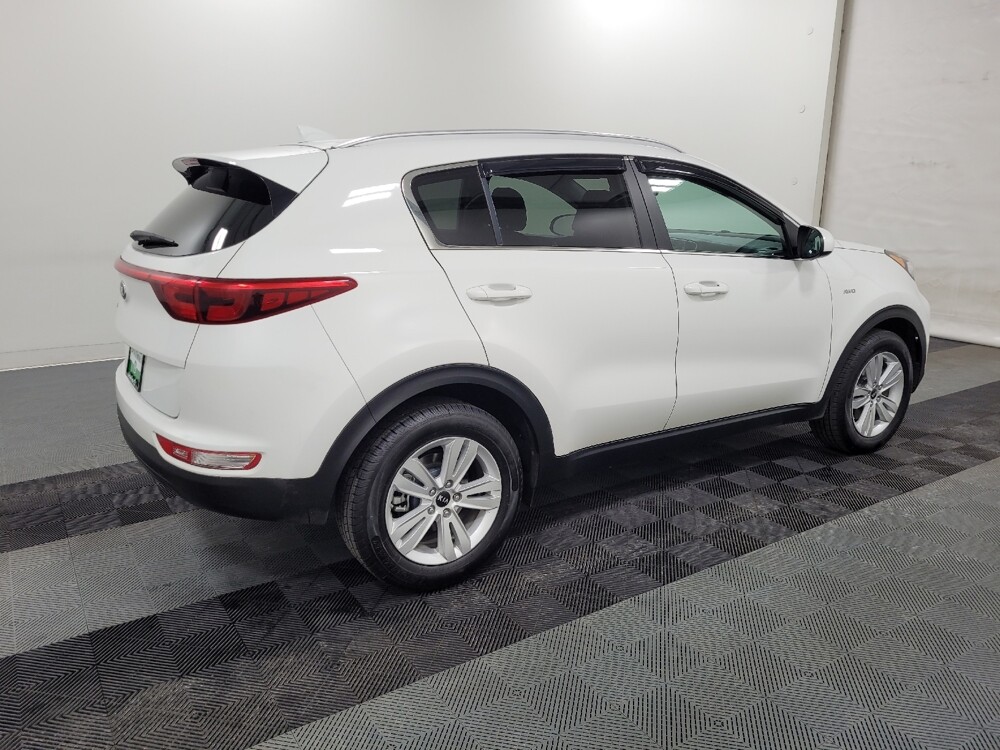 2017 Kia Sportage in Pittsburgh, PA 15237 - 18095576 10