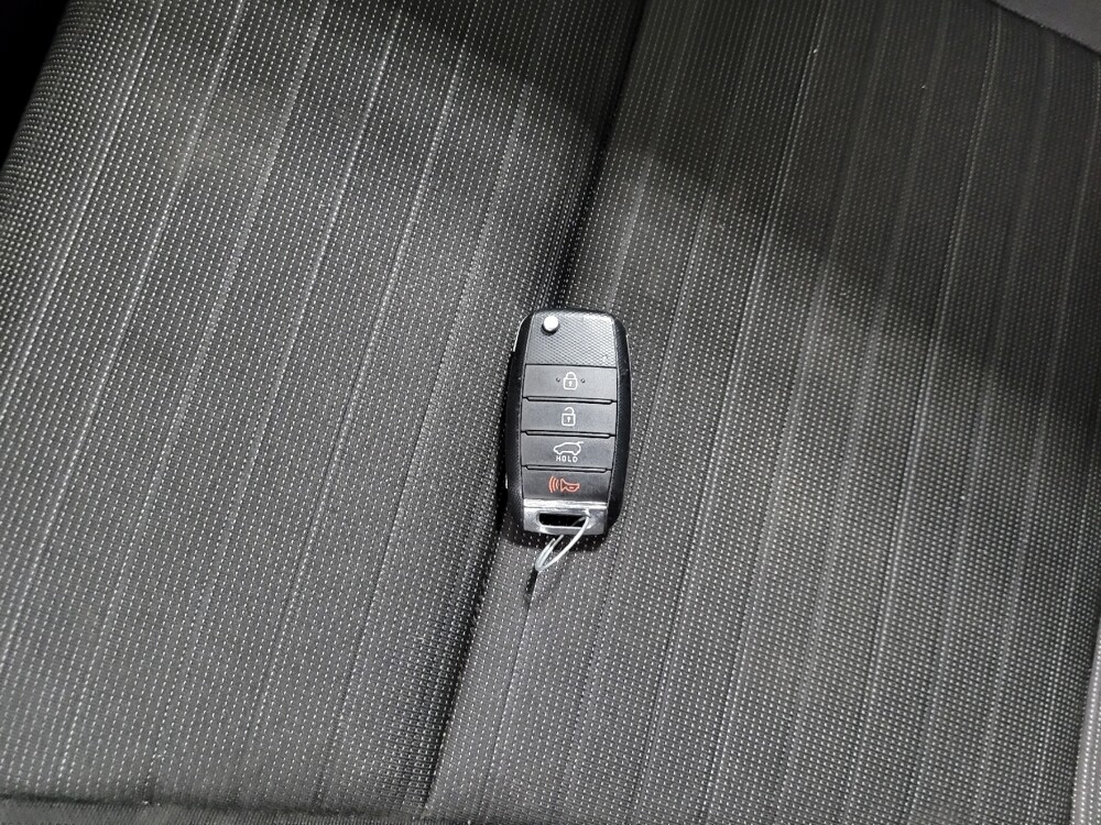 2017 Kia Sportage in Pittsburgh, PA 15237 - 18095576 32