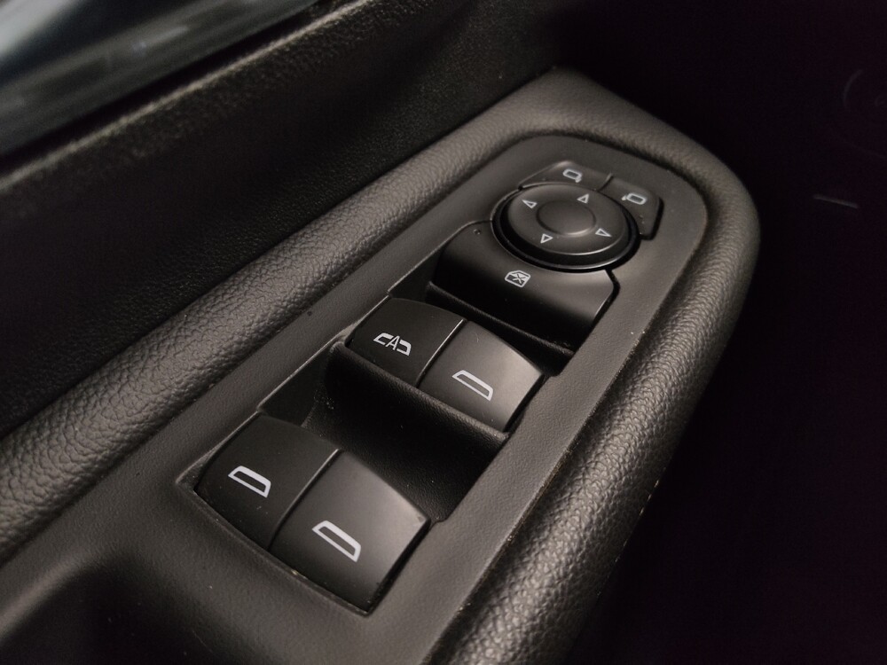 2018 GMC Terrain in Wichita, KS 67207 - 18095580 27