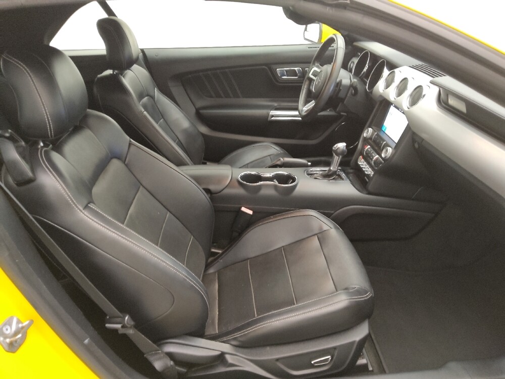 2016 Ford Mustang in Wichita, KS 67207 - 18095581 21