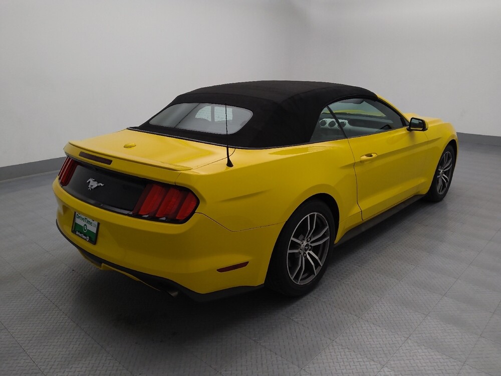 2016 Ford Mustang in Wichita, KS 67207 - 18095581 9