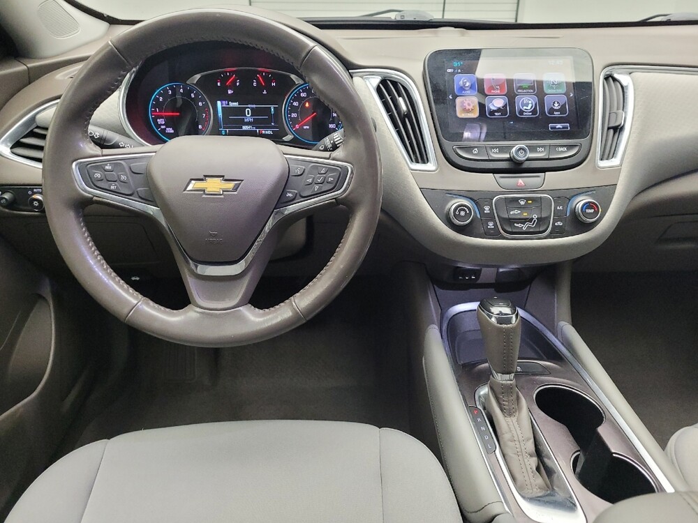 2018 Chevrolet Malibu in Madison, TN 37115 - 18095595 22