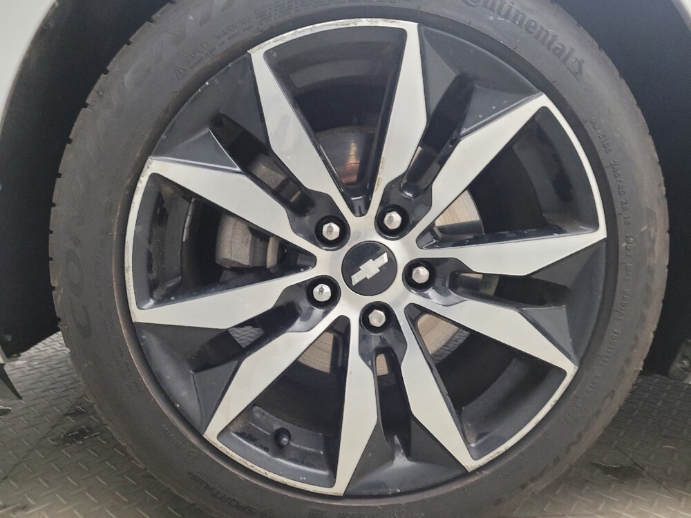 2018 Chevrolet Malibu in Madison, TN 37115 - 18095595 31