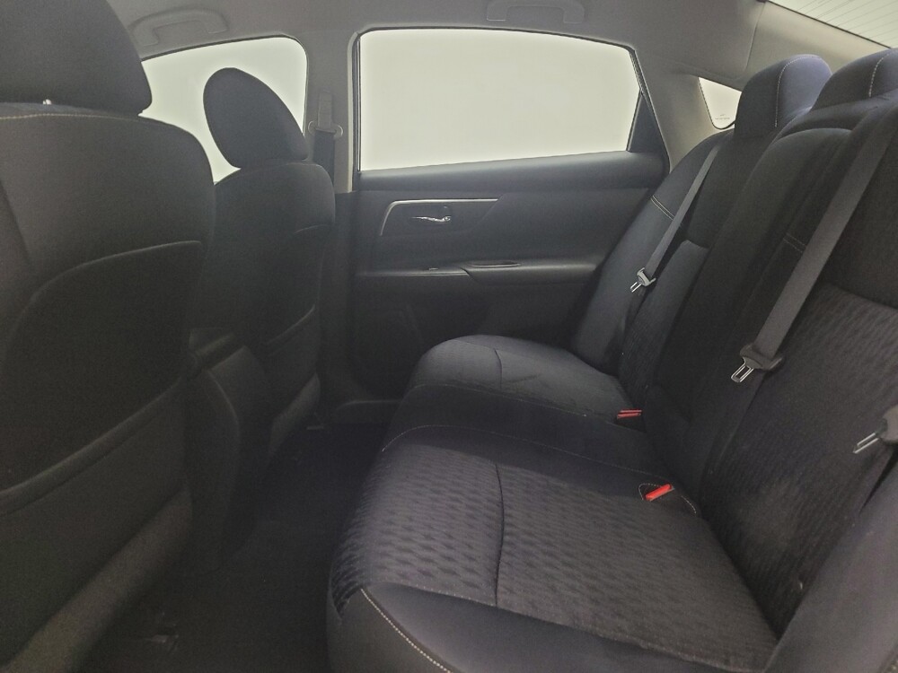 2017 Nissan Altima in Madison, TN 37115 - 18095596 18
