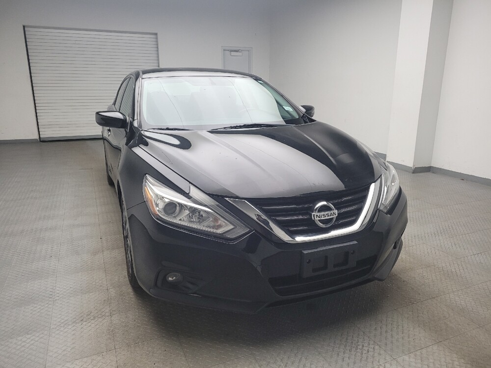 2017 Nissan Altima in Madison, TN 37115 - 18095596 14