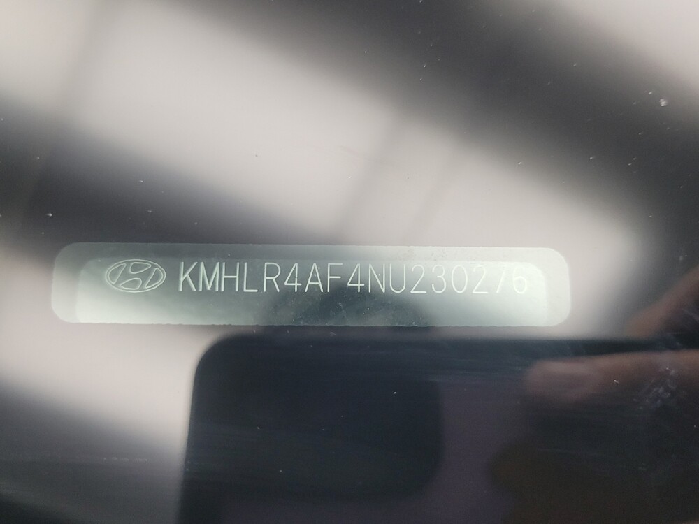 2022 Hyundai Elantra in Indianapolis, IN 46219 - 18095600 33