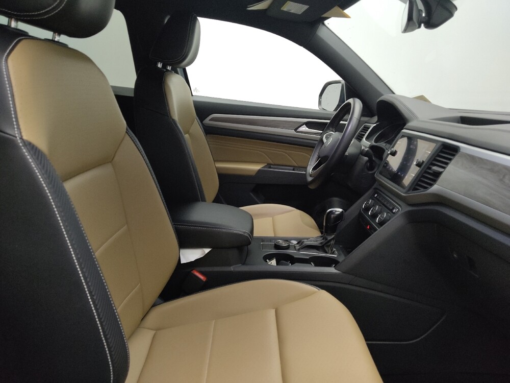 2021 Volkswagen Atlas in Conyers, GA 30094 - 18095601 21