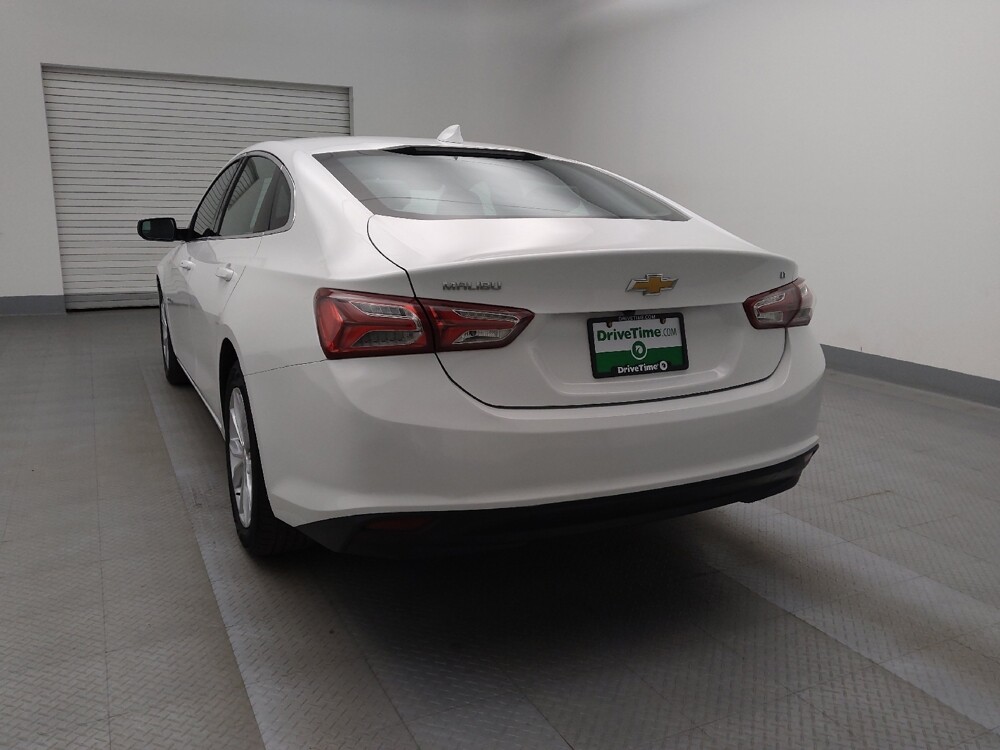 2022 Chevrolet Malibu in Denver, CO 80012 - 18095611 6