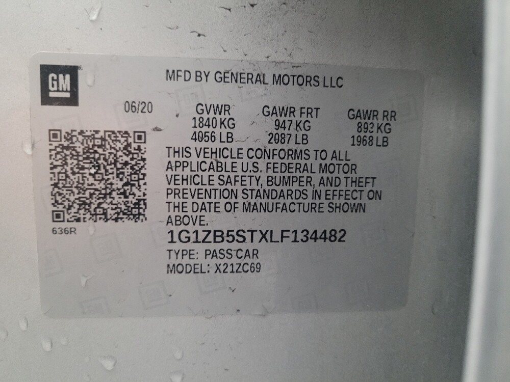 2020 Chevrolet Malibu in Fresno, CA 93726 - 18095612 33