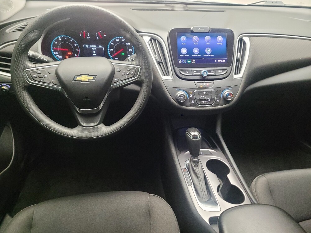 2020 Chevrolet Malibu in Fresno, CA 93726 - 18095612 22