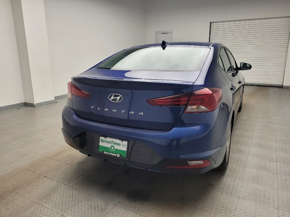 2019 Hyundai Elantra in Madison, TN 37115 - 18095624 7