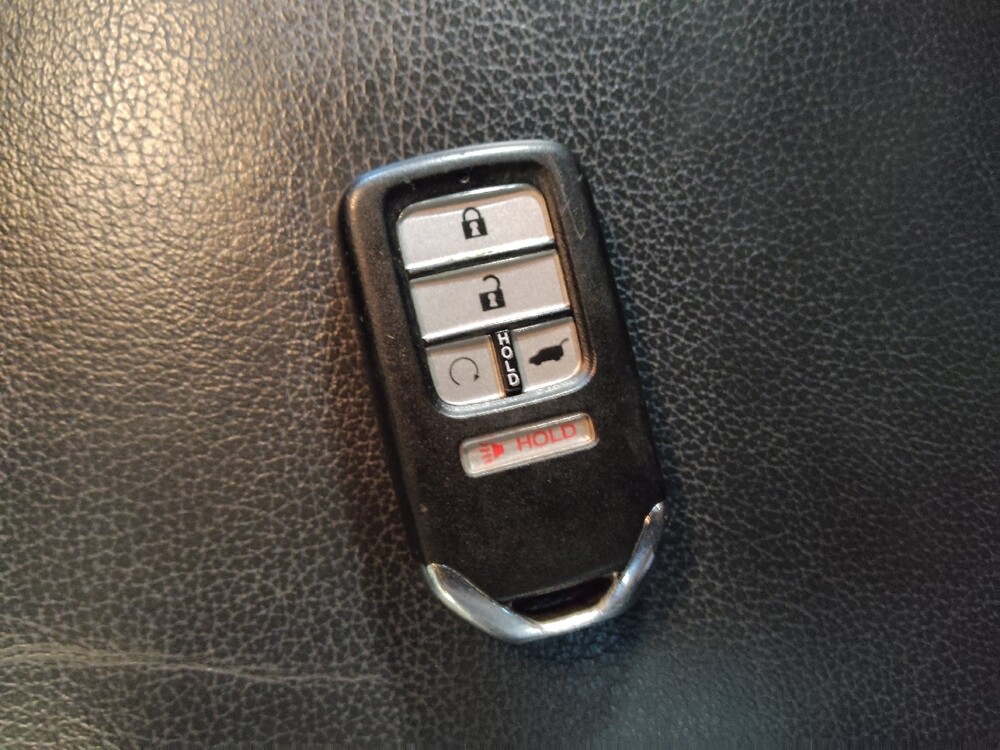 2018 Honda Pilot in Wilmington, NC 28405 - 18095625 32